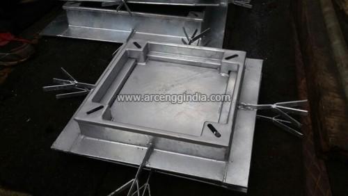 recessed-manhole-cover